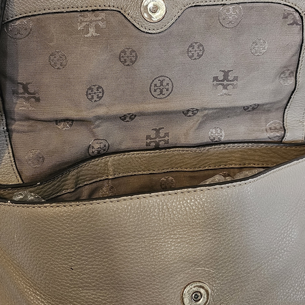 Tory Burch Gray Leather Crossbody Bag - Picture 5 of 13